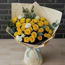 Букет цветов из:  Розы в Орда