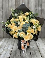 Букет цветов из:  Розы и Лизиантусы #REPLACE_PRED# Орда