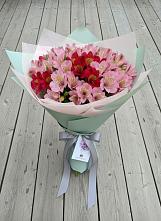 Букет цветов из:  Альстромерии #REPLACE_PRED# Орда