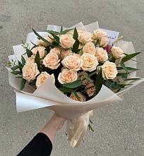 Букет Кремовые розы Латте в Орда