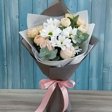 Букет цветов из:  Хризантемы и Розы в Орда