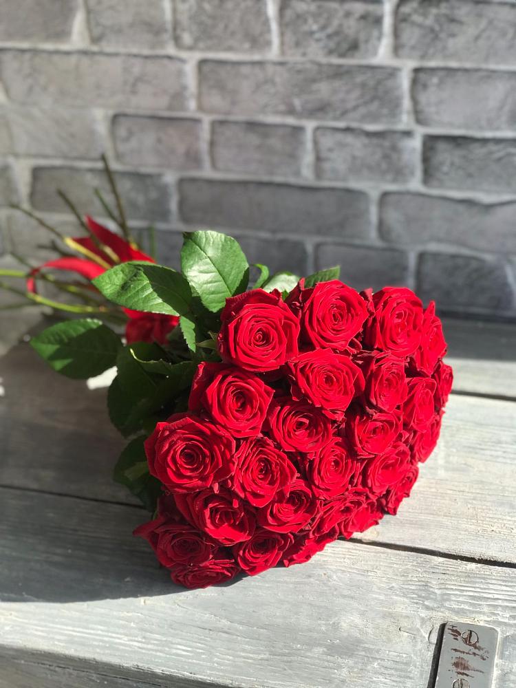 Букет Красные розы Фридом в Орда