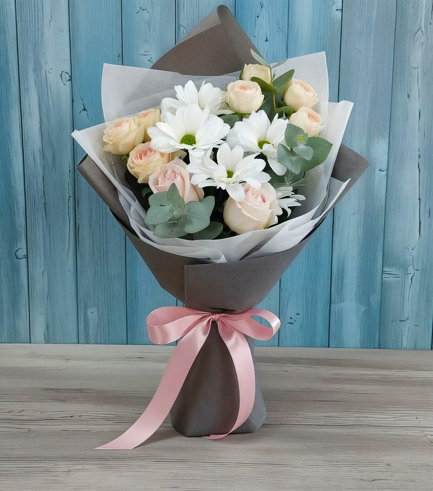 Букет цветов из: Хризантемы и Розы в Орда