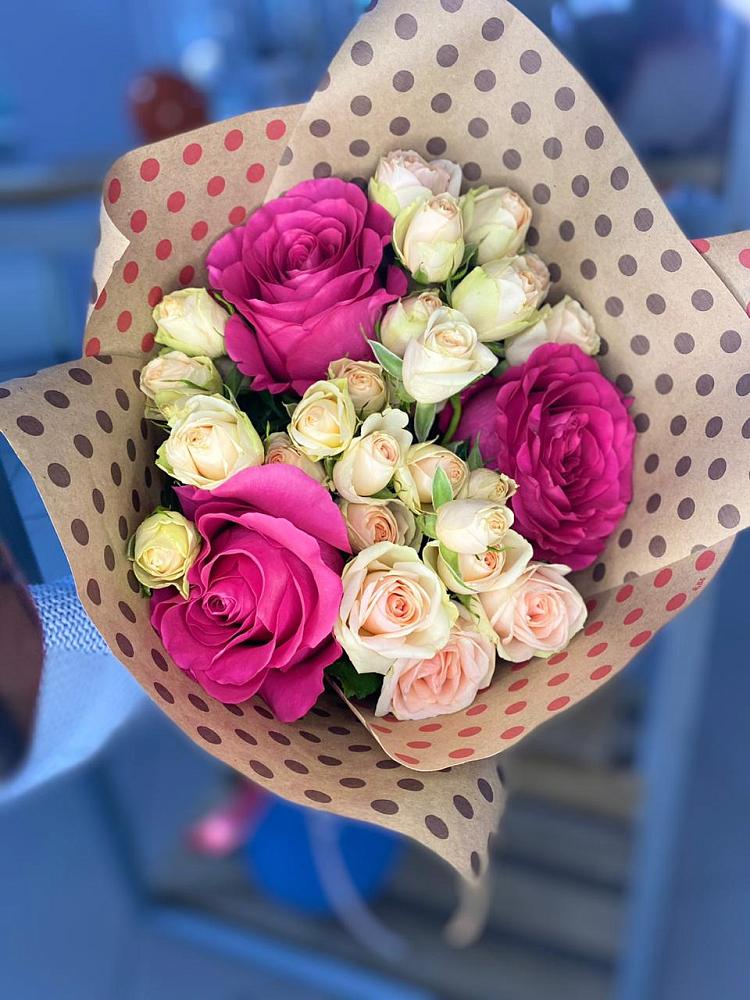 Букет цветов из: Розы в Орда