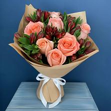 Букет цветов из:  Розы и Альстромерии в Орда