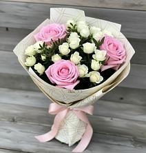 Букет цветов из:  Розы в Орда