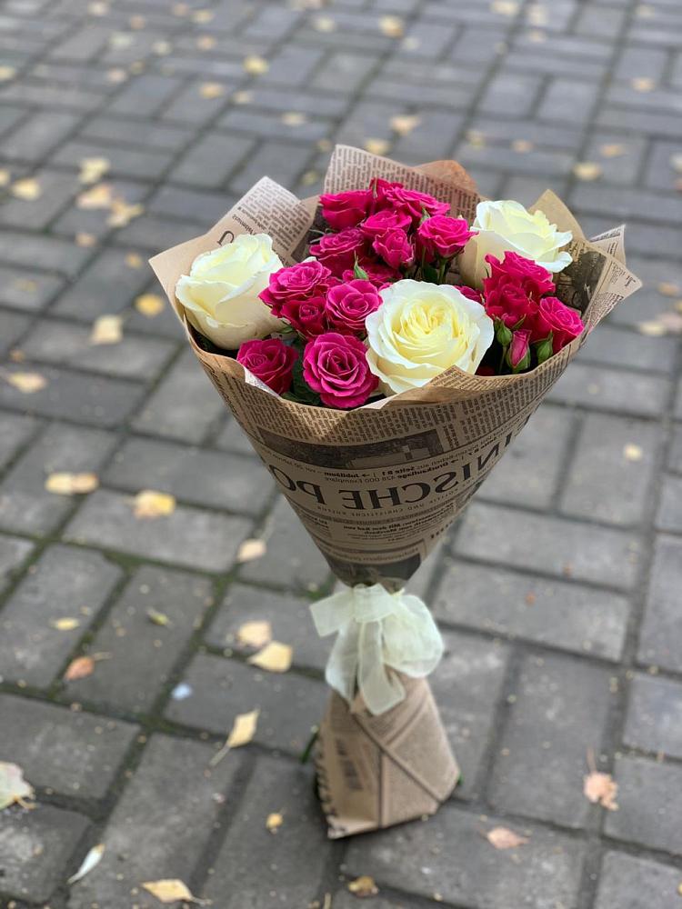 Букет цветов из: Розы в Орда