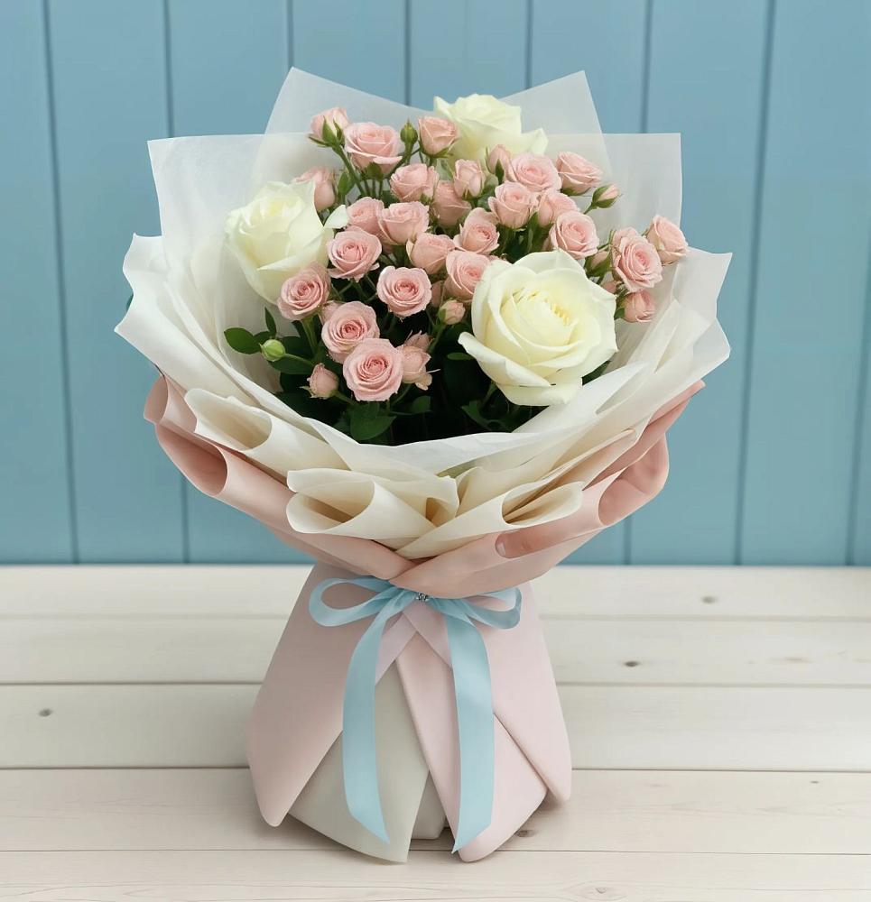 Букет цветов из: Розы в Орда